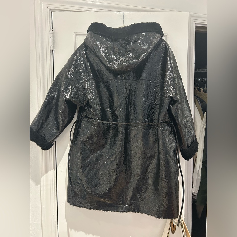 Rachel Comey FW22 New with Tags Faux Patent Leather Shearling Coat Size L - Picture 7 of 7